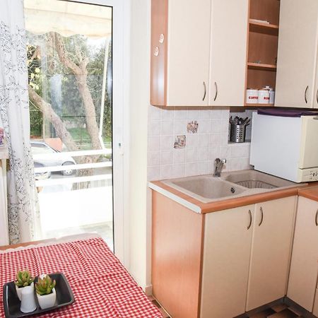 Sunny And Quiet 1 Bedroom Apt Athen Exterior foto